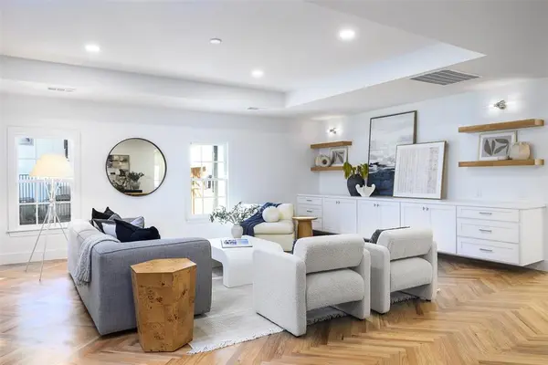 6021 Northwood Road, Dallas, TX 75225