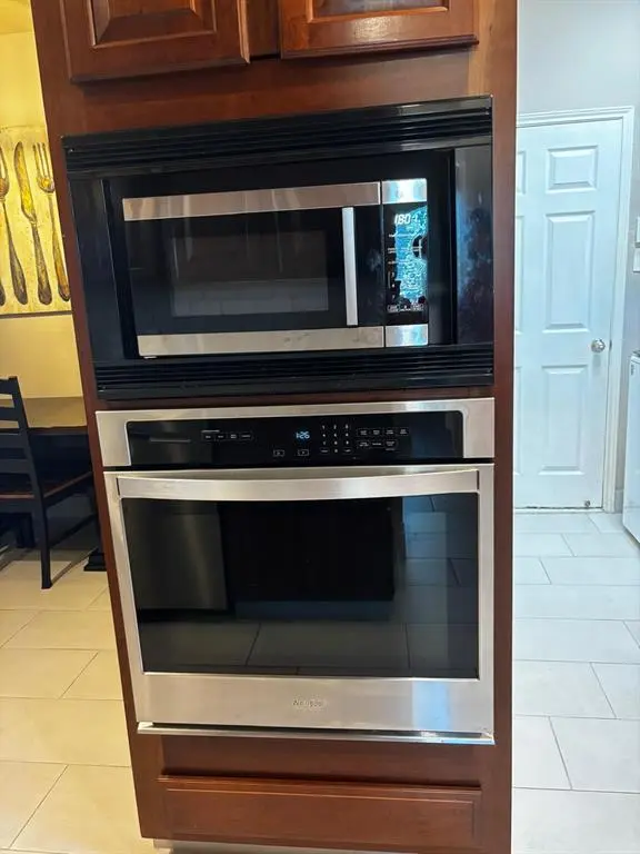 6217 Apache Drive, The Colony, TX 75056