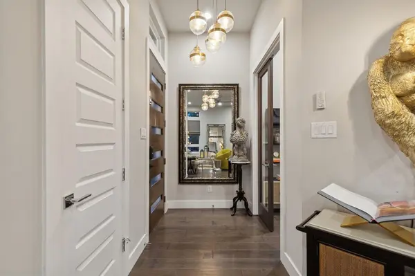 4327 Cabell Drive, Dallas, TX 75204