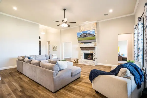 1863 Meadowbrook Lane, Josephine, TX 75173