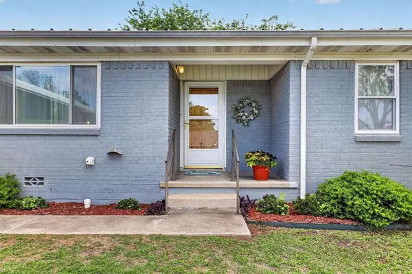 624 N Avenue A, Springtown, TX 76082