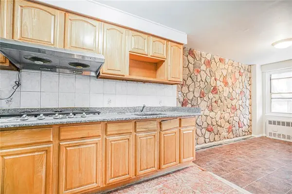 1935 Shore Pkwy #1F, Brooklyn, NY 11214