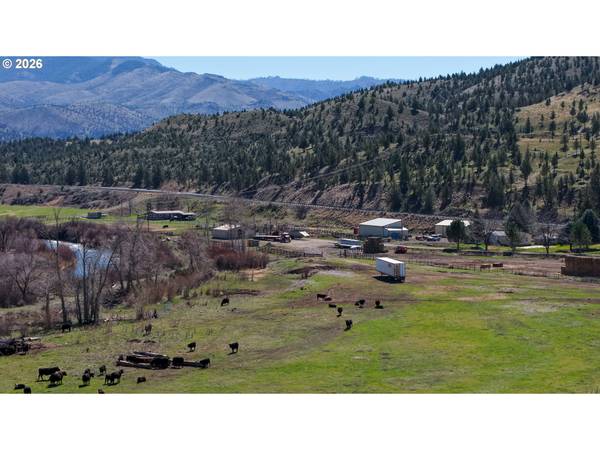 44011/43877 W HWY 26, Dayville, OR 97825