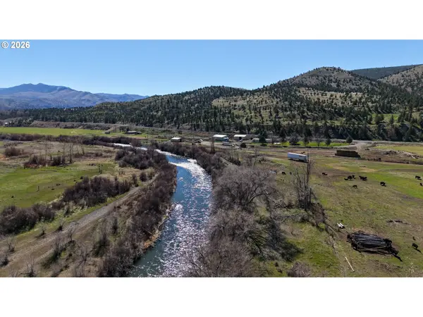 44011/43877 W HWY 26, Dayville, OR 97825