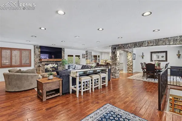 2000 Sundown DR, Colorado Springs, CO 80905