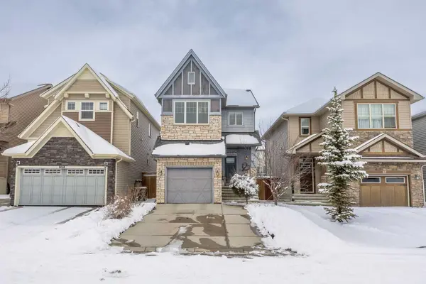 53 Nolanfield RD NW, Calgary, AB T3R0N1