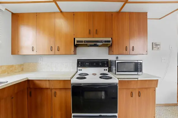 69 Wright AVE, Red Deer, AB T4N 5X5