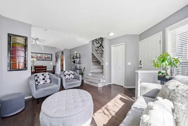 28 Martin Crossing Rise NE, Calgary, AB T3J 3N8