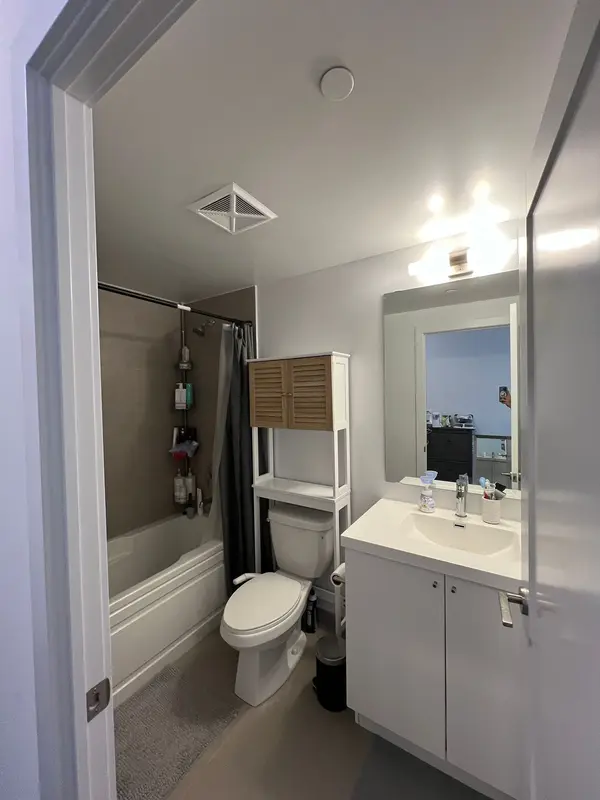 2550 Simcoe ST N #2402, Oshawa, ON L1L 0R5