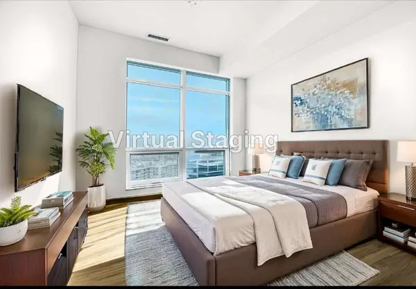 50 Upper Mall WAY #2311, Vaughan, ON L4J 0L8