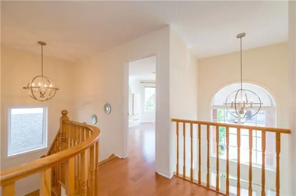 94 castlemore AVE, Markham, ON L6C 2G9