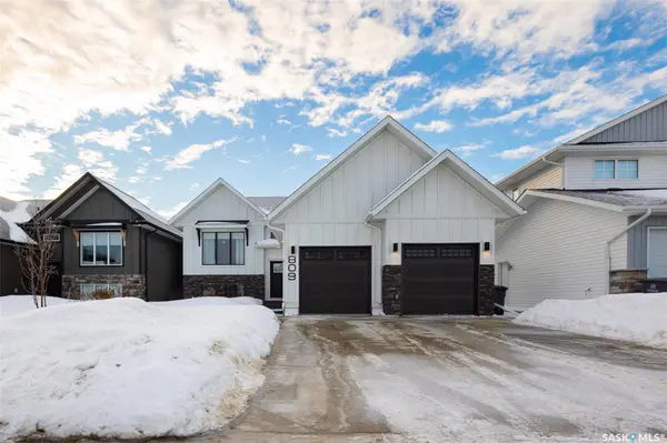 809 Weir CRESCENT, Warman, SK S0K 4S4