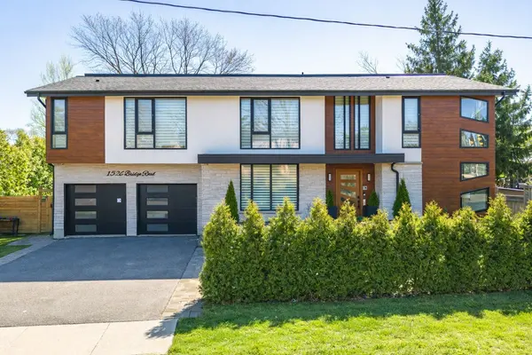 1526 Bridge RD, Oakville, ON L6L 2E3