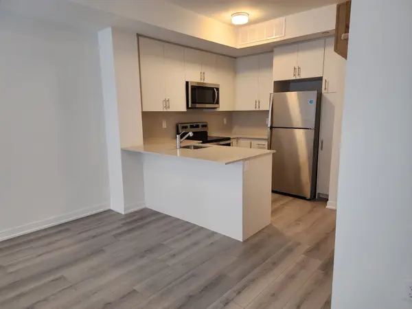 3415 Ridgeway DR #14, Mississauga, ON L5L 0B9