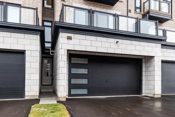 3207 Sixth Line #Unit 2, Oakville, ON L6H 0V8