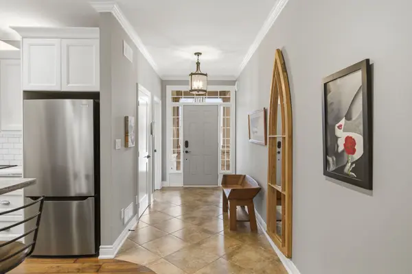 37 Hickory AVE, Niagara-on-the-lake, ON L0S 1J1