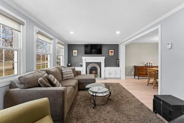 378 South Delhi ST, Huron-kinloss, ON N0G 2H0