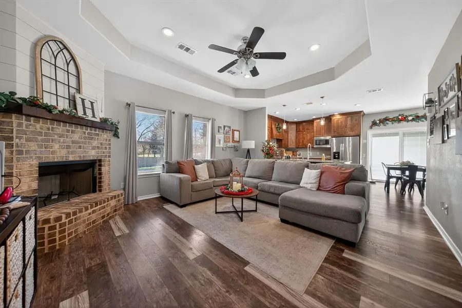 121 Harmon Road, Gun Barrel City, TX 75156