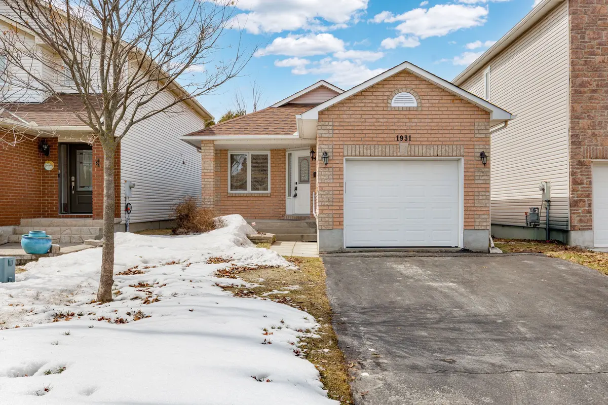 1931 La Chapelle ST, Orleans - Convent Glen And Area, ON K1C 6A1