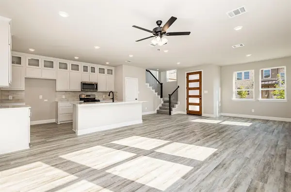 7221 Bayhill Lane, Rowlett, TX 75088