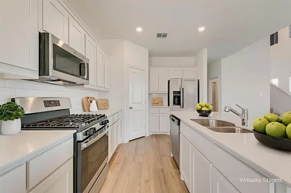 3750 Honey Daisy Drive, Crandall, TX 75114