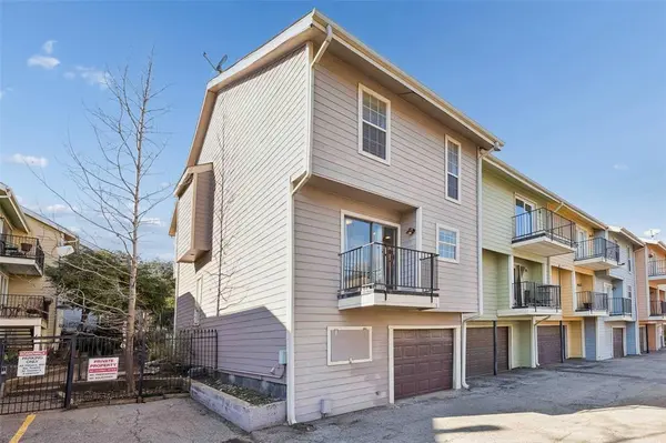 8522 Park Lane #6, Dallas, TX 75231