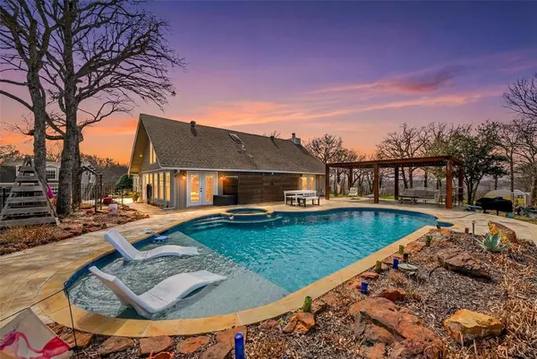 6757 Rockridge Trail, Aubrey, TX 76227