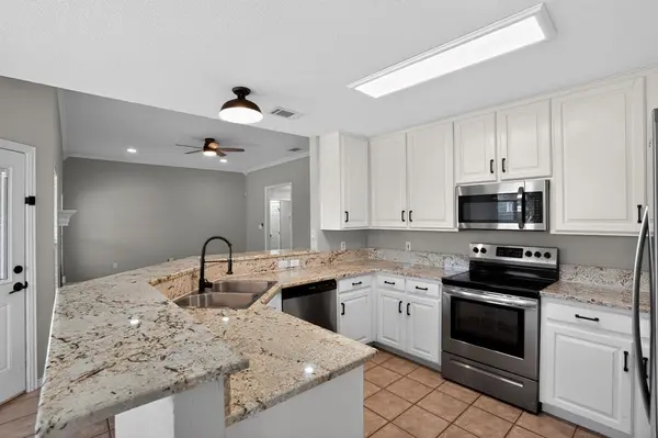 402 Taos Court E, Aledo, TX 76008