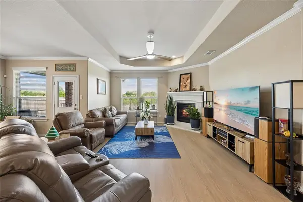 9220 Bronze Meadow Drive, Fort Worth, TX 76131