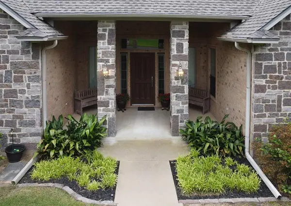 11831 Smallwood Drive, Flint, TX 75762