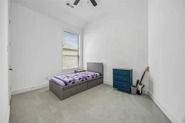 9421 Leisure Pace Lane, Oak Point, TX 75068