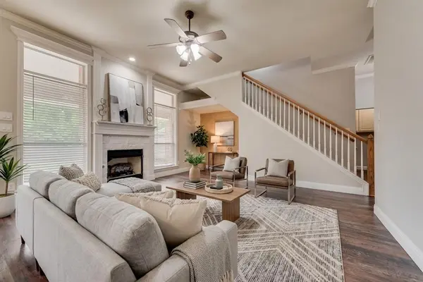 1820 Sand Stone Drive, Sanger, TX 76266