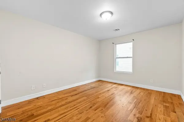 280 S 20Th St, Newark City, NJ 07103