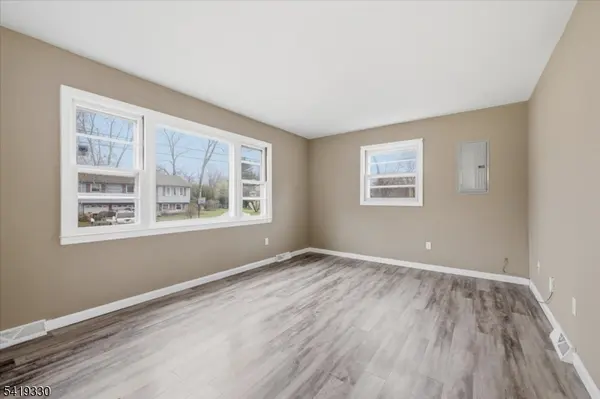 131 De Hart St, Lincoln Park Boro, NJ 07035