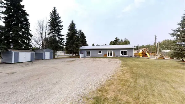 4024 6 AVE, Edson, AB T7E 1A3