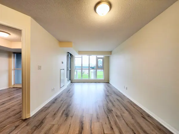 35 Bastion ST #824, Toronto C01, ON M5V 0C2