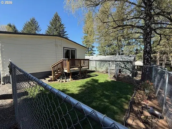 37600 SUNSET ST #3, Sandy, OR 97055