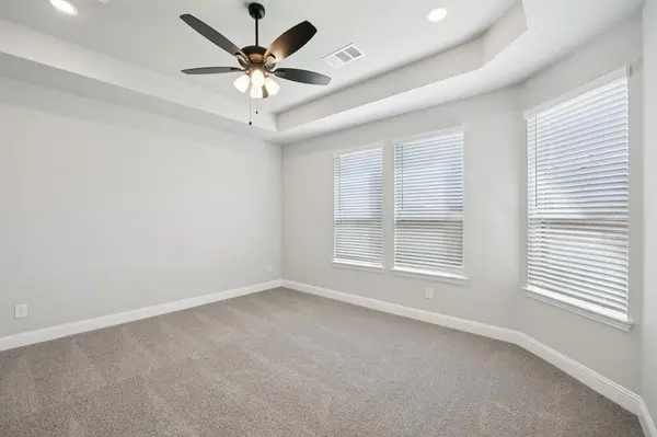 3822 Walnut Creek Drive, Crandall, TX 75114