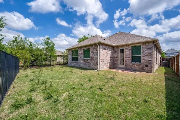 8089 Rabbit Drive, Frisco, TX 75034