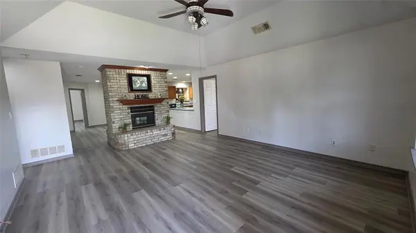 2015 Sandi Lane, Sachse, TX 75048