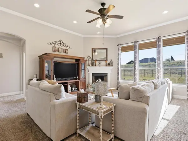 10917 Swift Current Trail, Fort Worth, TX 76179