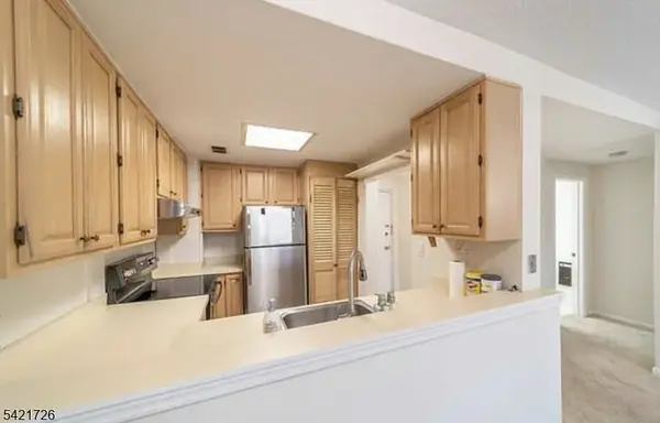 310 Lookout Ave #304, Hackensack City, NJ 07601