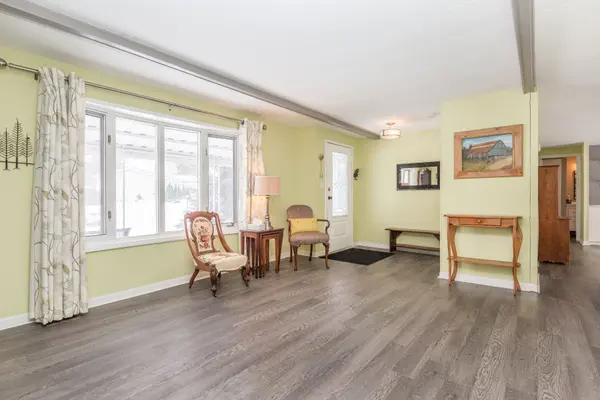 29 Main ST, Innisfil, ON L9S 1L9