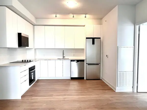 2920 Highway 7 RD #1105, Vaughan, ON L4K 0P4