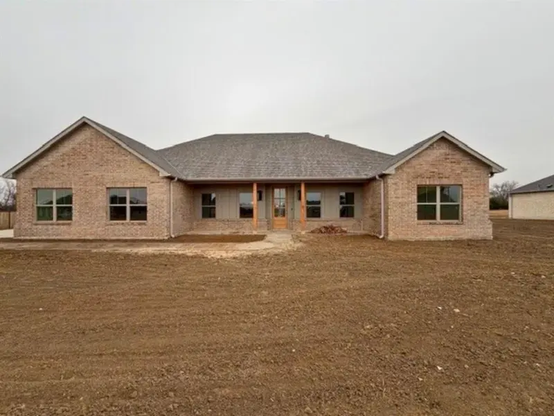 6037 Amber Drive, Sanger, TX 76266