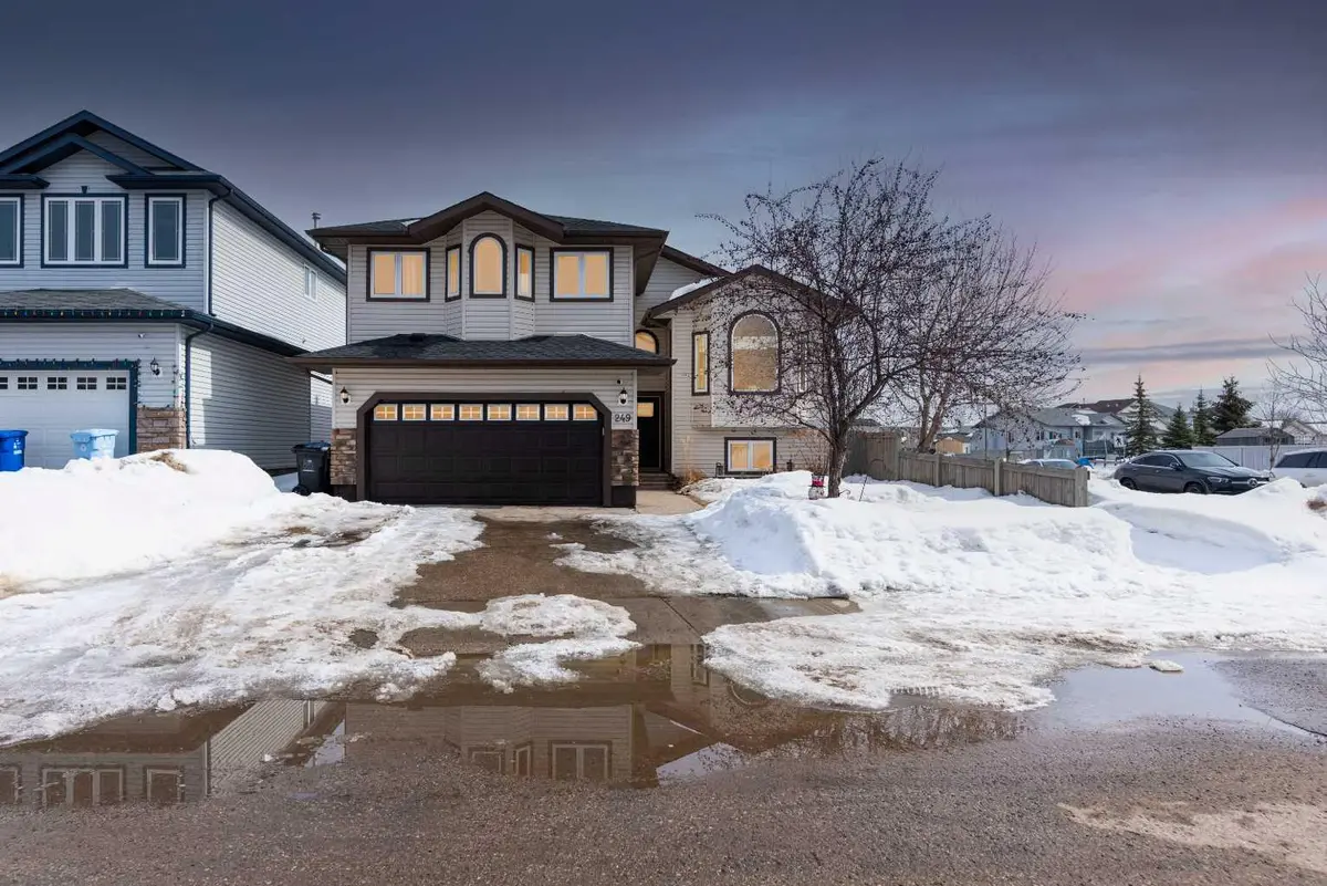 249 Coyote CRES, Fort Mcmurray, AB T9K0C6