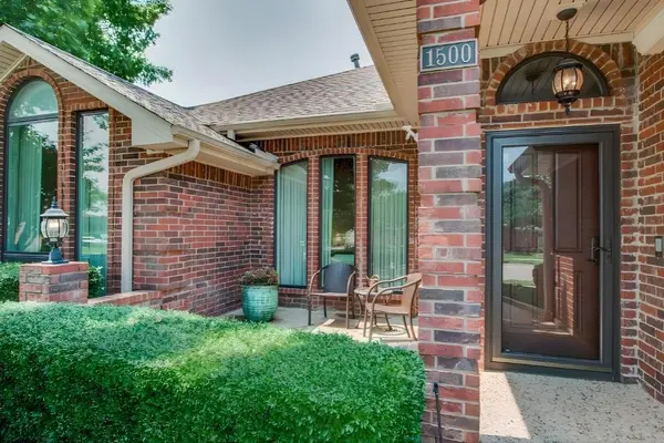 1500 Mission Hills Lane, Corinth, TX 76210