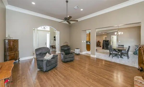 342 Hunters Hollow, Bossier City, LA 71111