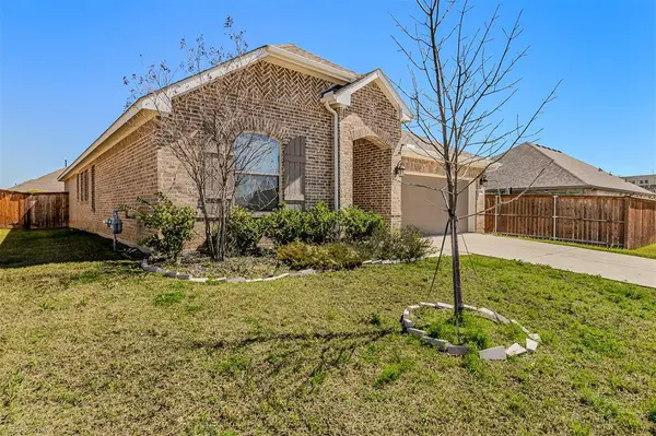 5408 Wedge Wood Drive, Haltom City, TX 76137