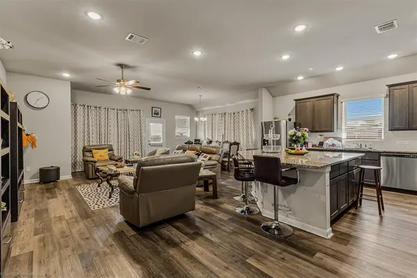 5408 Wedge Wood Drive, Haltom City, TX 76137